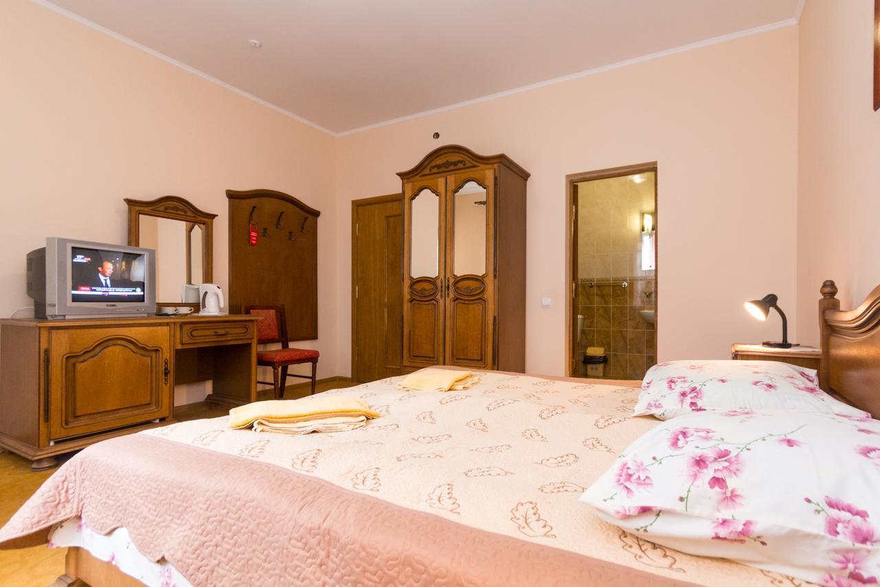 Gortenziya Hotell Poljana Exteriör bild
