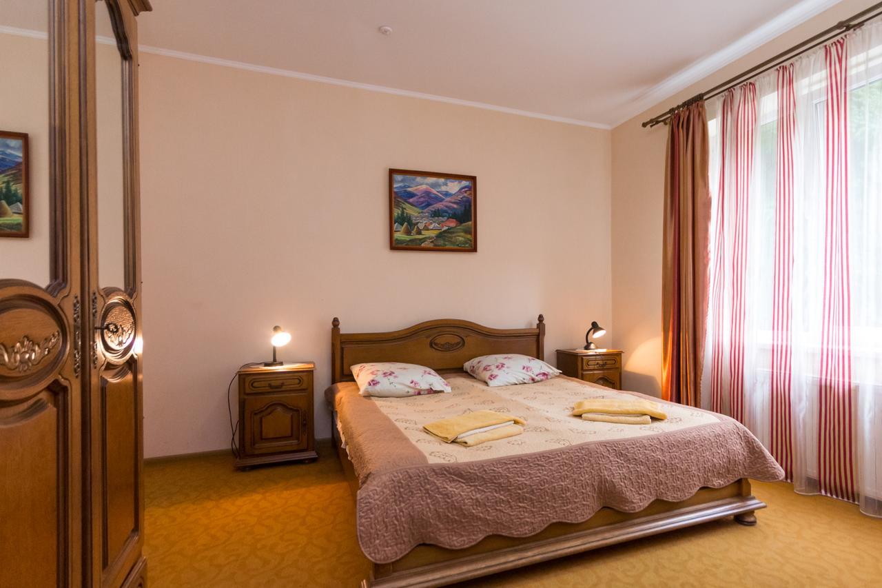 Gortenziya Hotell Poljana Exteriör bild