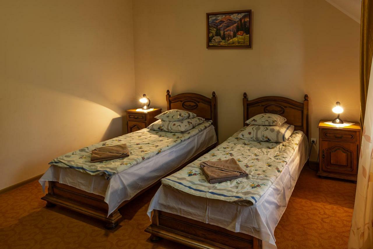 Gortenziya Hotell Poljana Exteriör bild